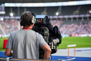női sportriporter, kommentátor